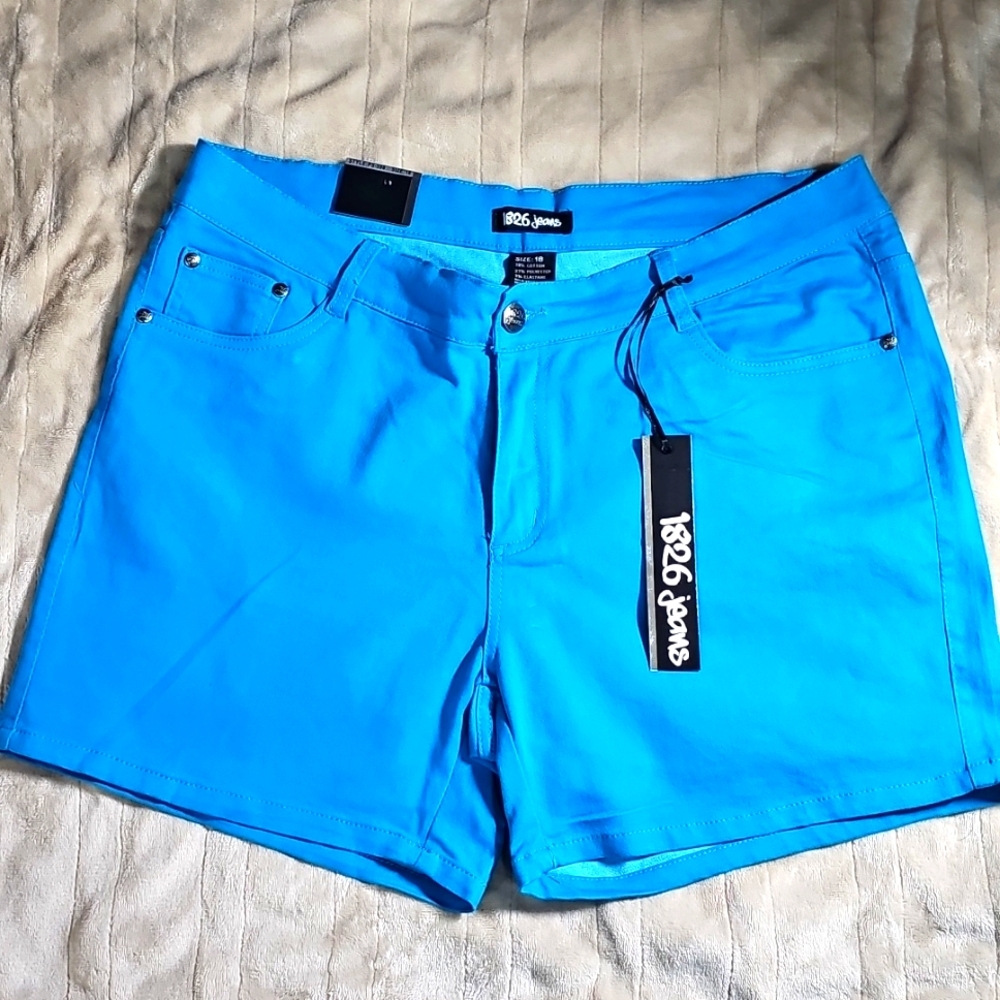 1828 Jeans Blue Shorts Size 18 Stretch Premium Cotton Blend Solid Color NEW I44
